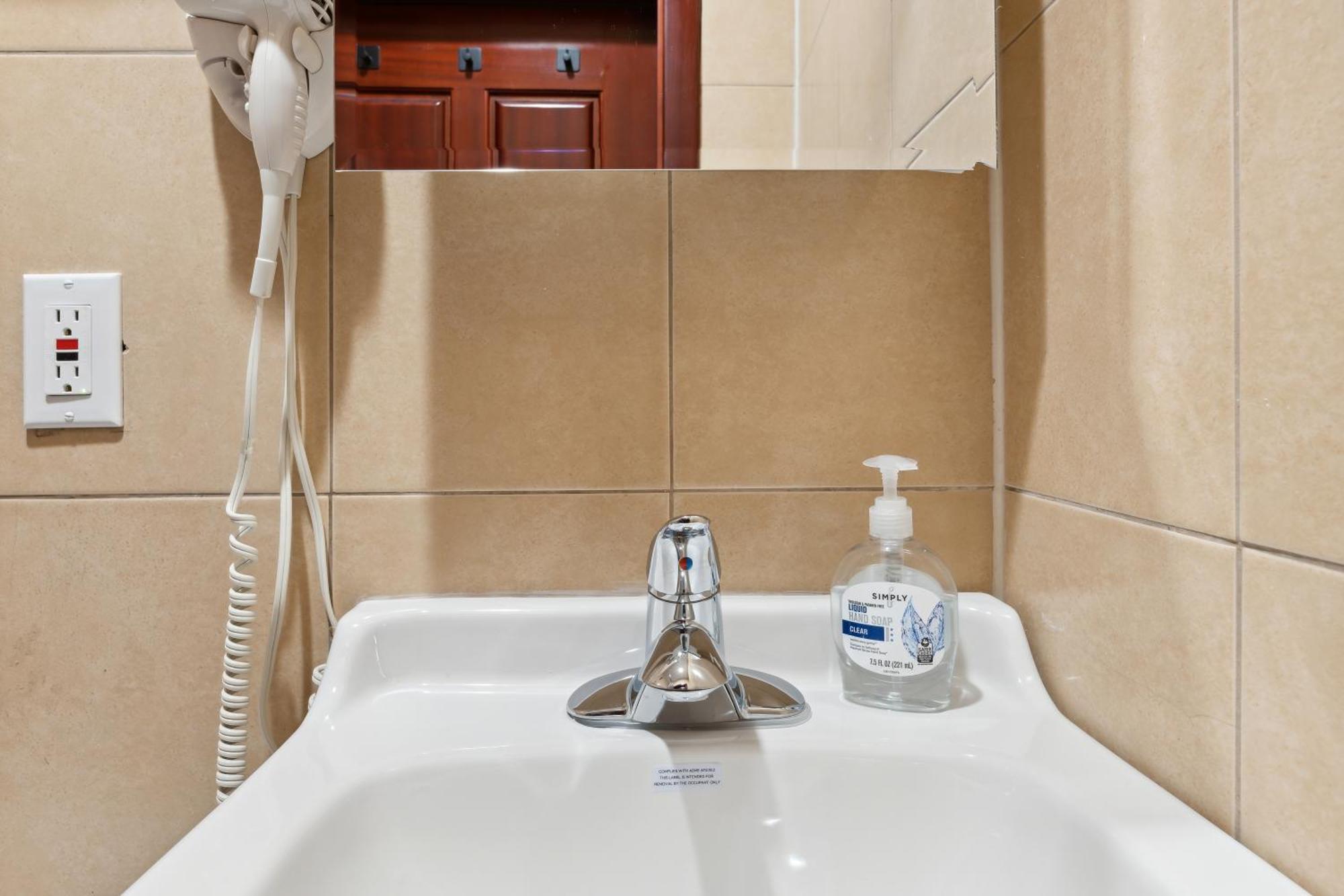 2 Bedroom Cozy Next To Rockefeller Center Apartamento