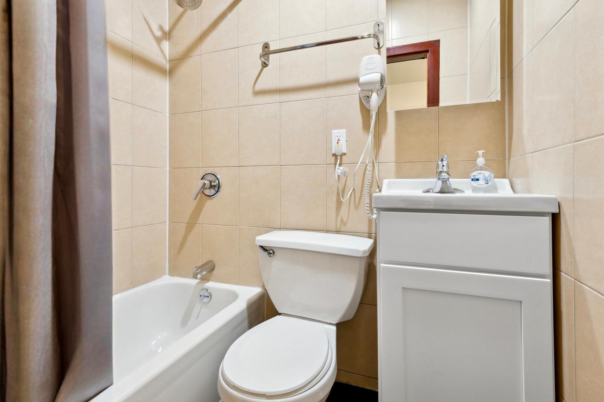 2 Bedroom Cozy Next To Rockefeller Center Apartamento *
